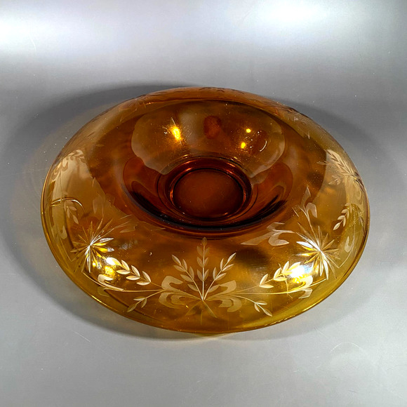 Amber Console Bowl with Leaf Etching - Picture 1 of 6